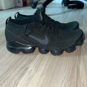 VAPORMAX 3.0 flyknit triple black
